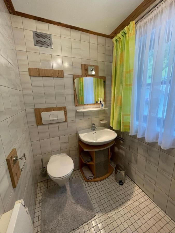 Ferienwohnung Rohrmoser Mit 2 Schlafzimmern Huttschlag ภายนอก รูปภาพ