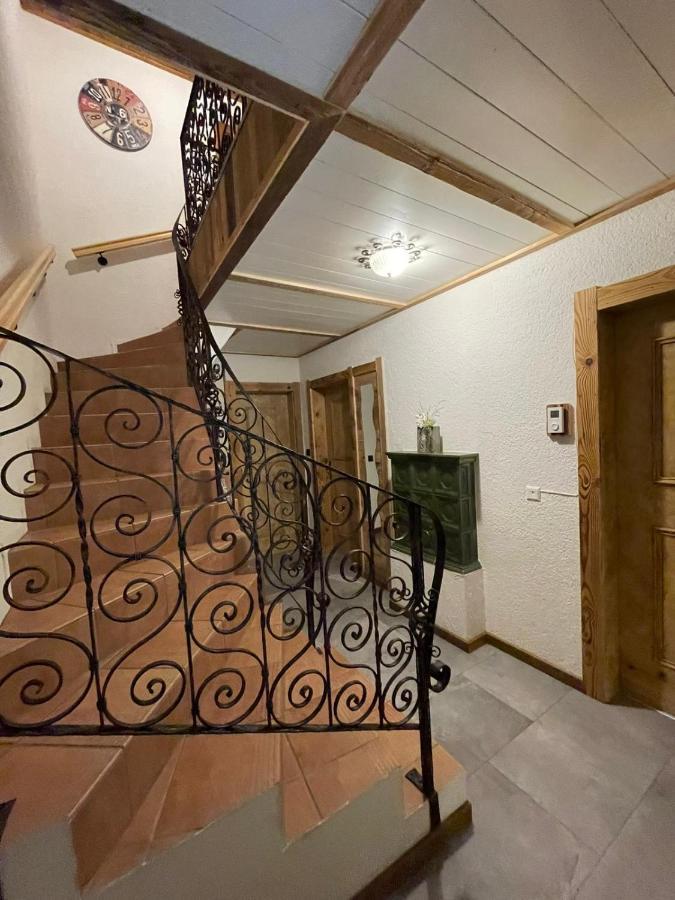 Ferienwohnung Rohrmoser Mit 2 Schlafzimmern Huttschlag ภายนอก รูปภาพ